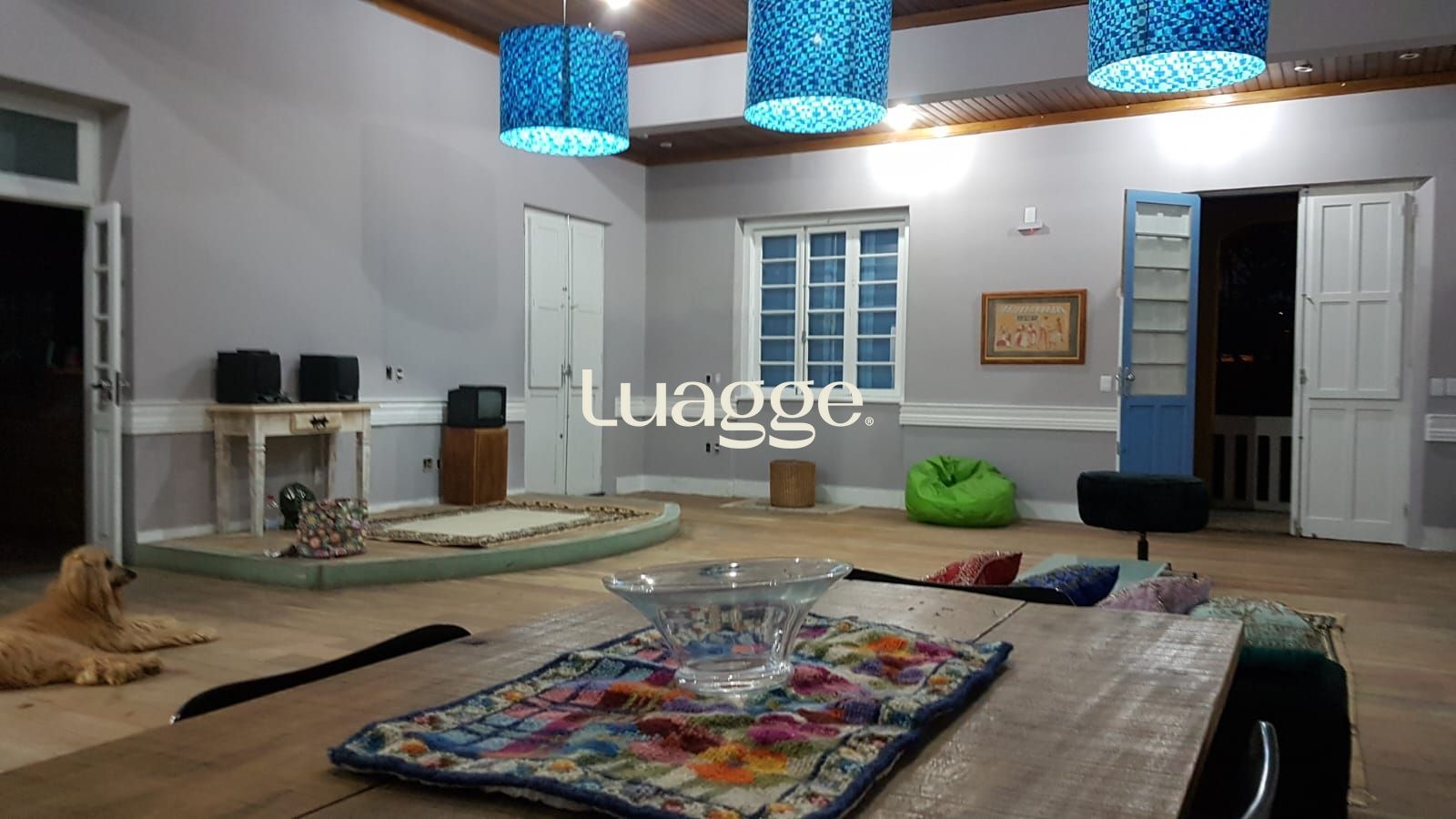 Casa à venda com 3 quartos, 242m² - Foto 26