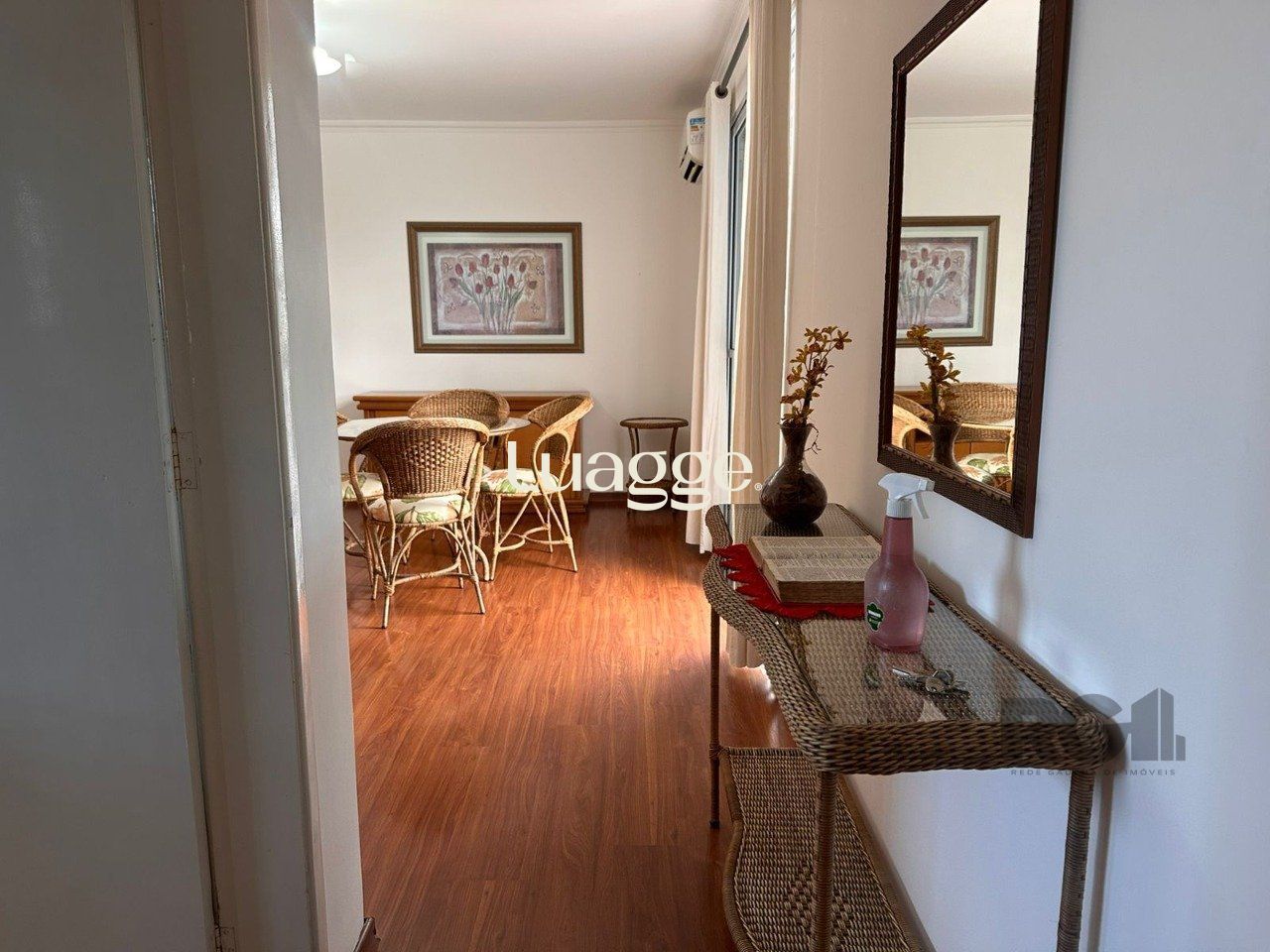 Apartamento à venda com 2 quartos, 90m² - Foto 2