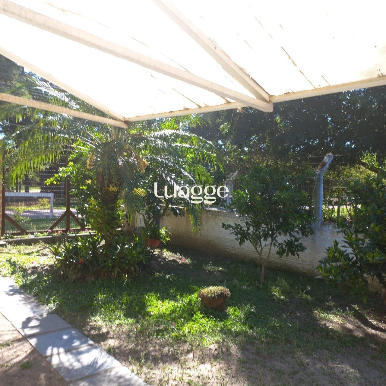 Casa à venda com 4 quartos, 149m² - Foto 3