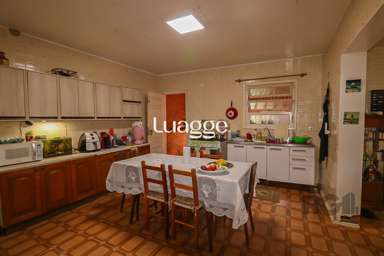 Casa à venda com 2 quartos, 202m² - Foto 13