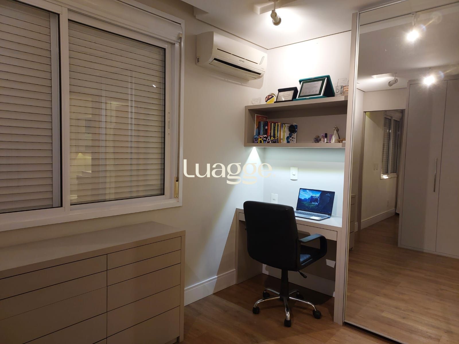 Apartamento à venda com 3 quartos, 104m² - Foto 12