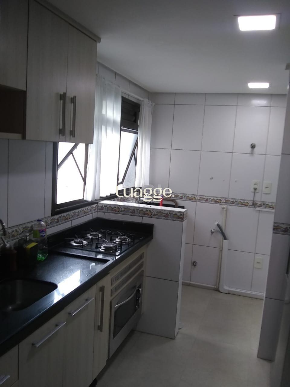 Apartamento à venda com 2 quartos, 83m² - Foto 11
