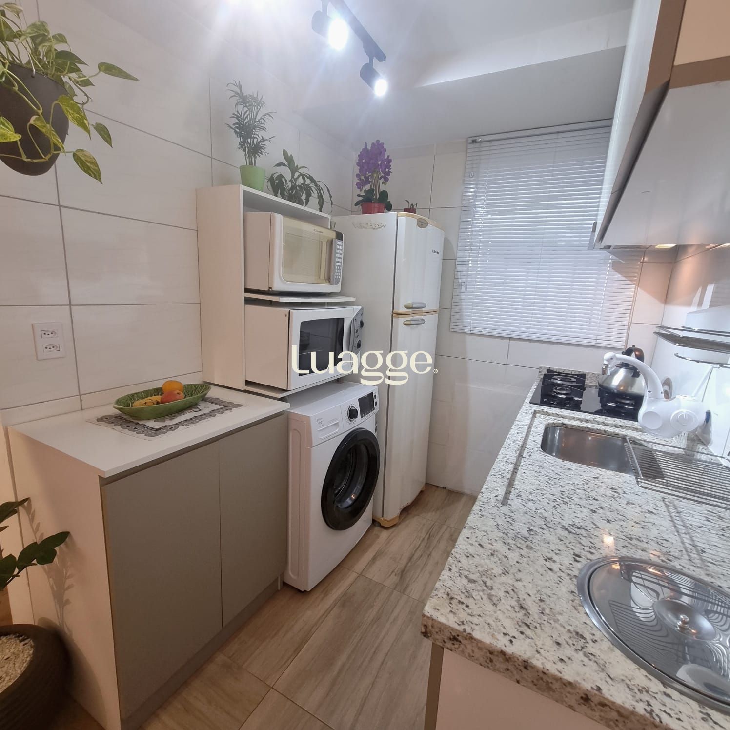 Apartamento à venda com 2 quartos, 41m² - Foto 15