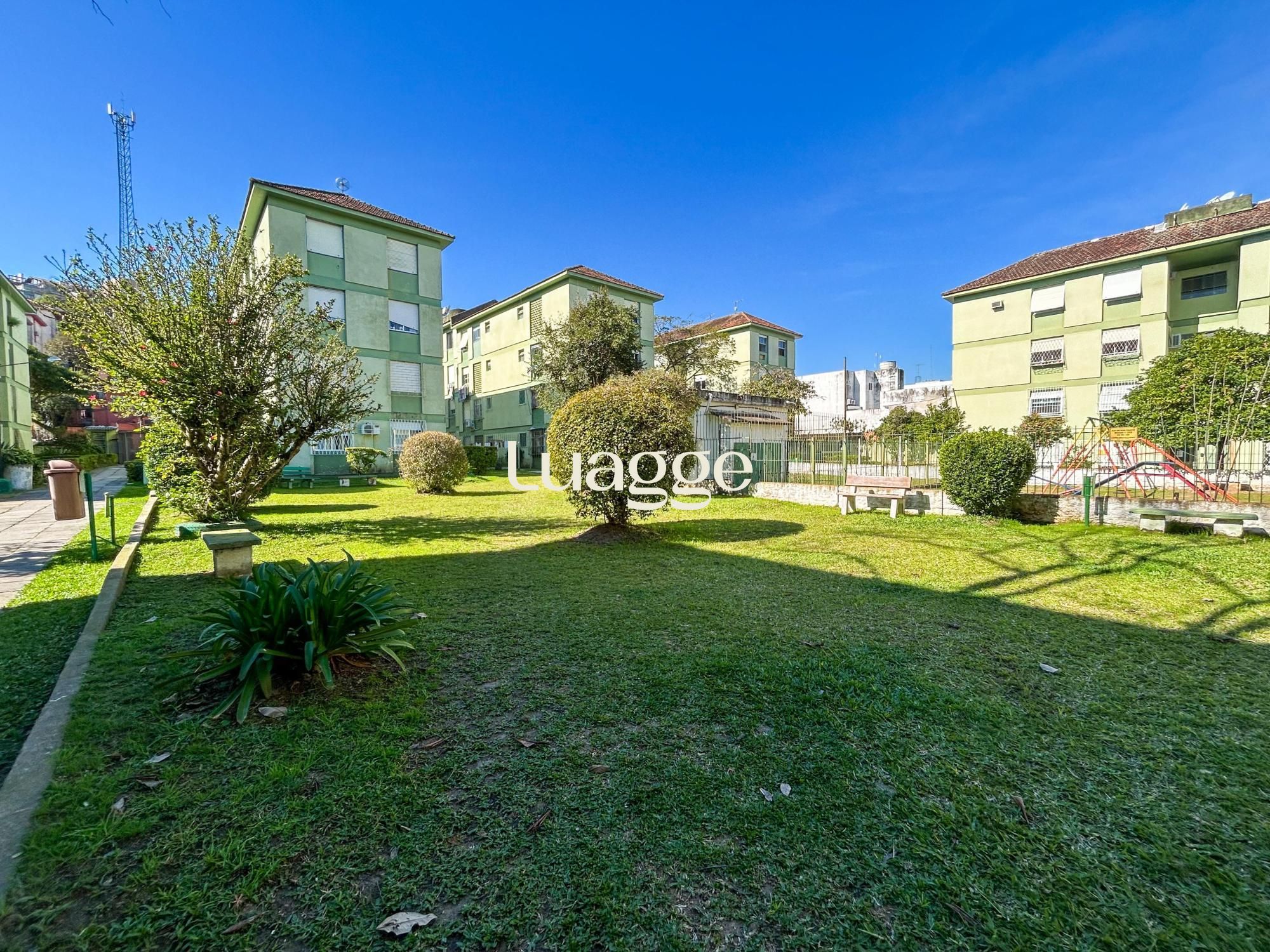 Apartamento à venda com 2 quartos, 60m² - Foto 3