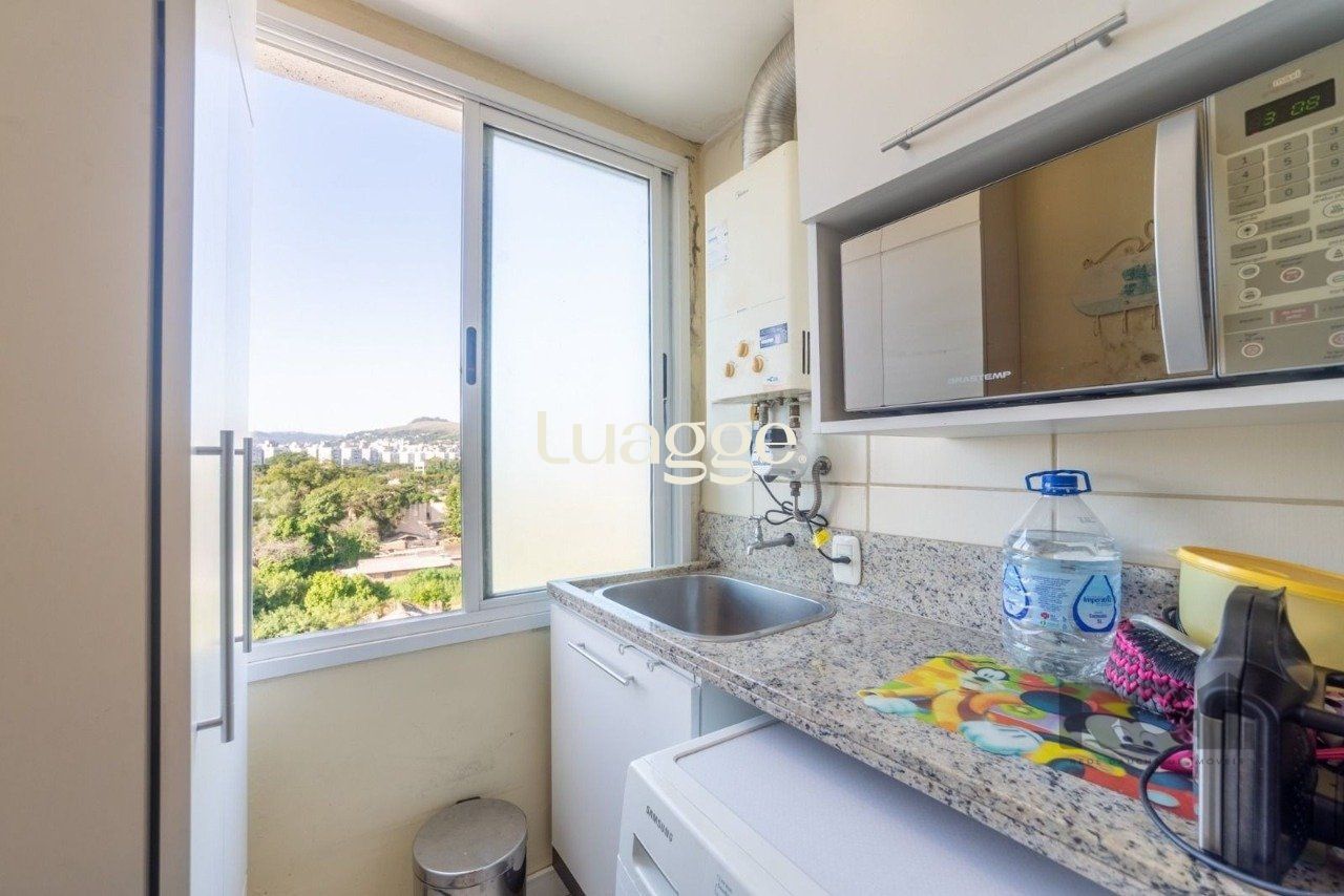 Apartamento à venda com 2 quartos, 65m² - Foto 17
