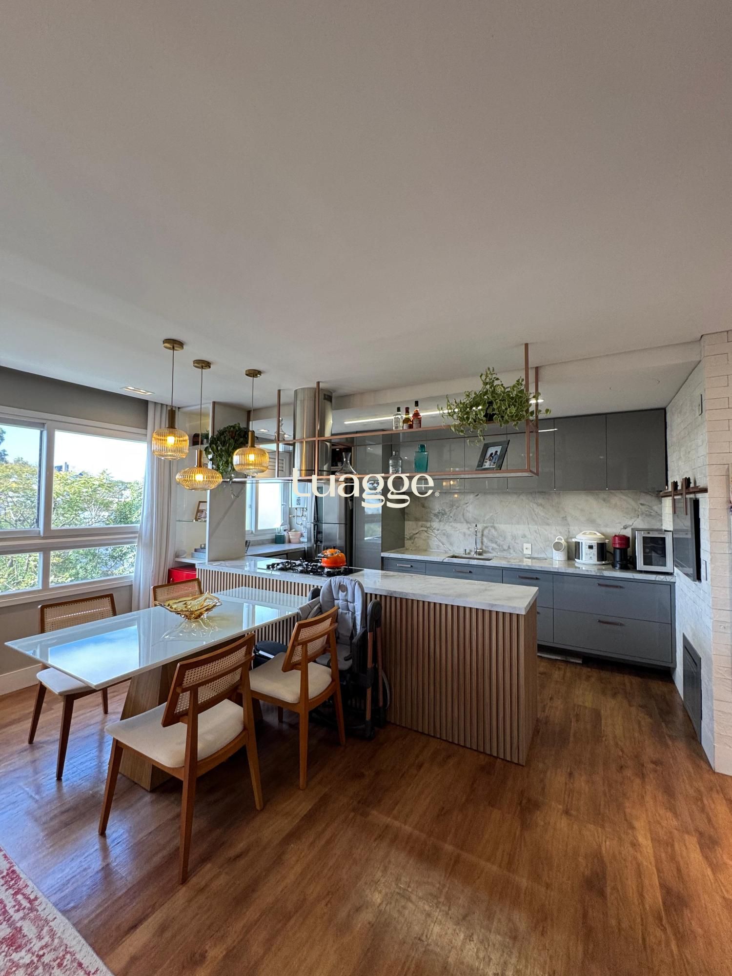 Apartamento à venda com 2 quartos, 78m² - Foto 2