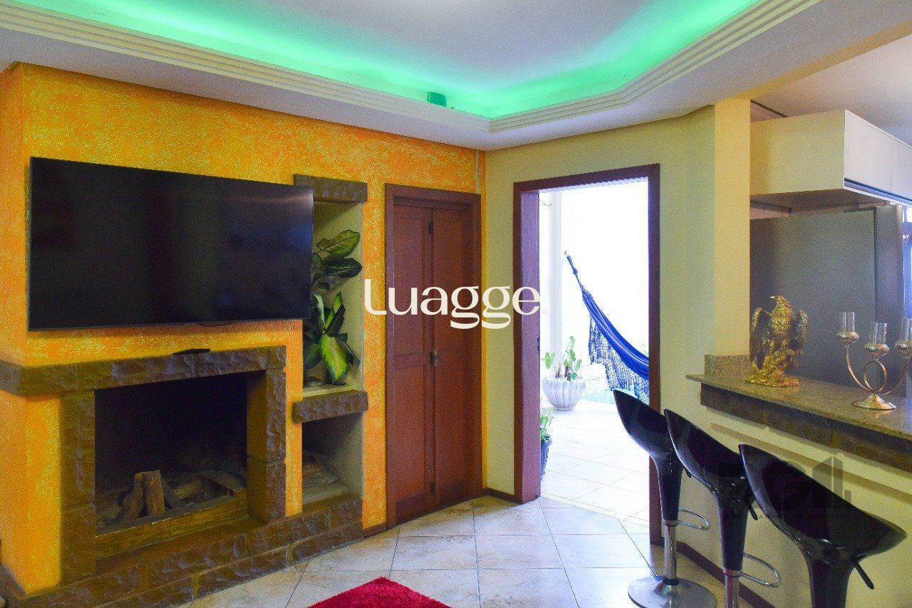Casa à venda com 3 quartos, 308m² - Foto 10