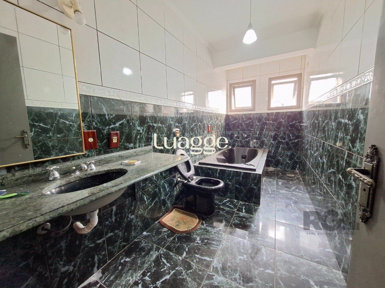 Casa à venda com 4 quartos, 300m² - Foto 19