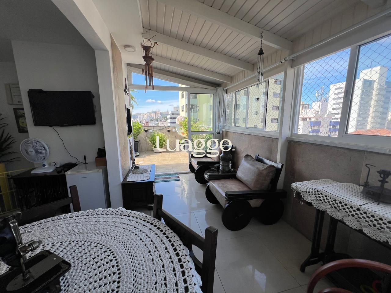 Cobertura à venda com 1 quarto, 80m² - Foto 1