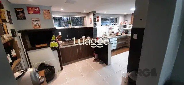Casa à venda com 4 quartos, 247m² - Foto 6