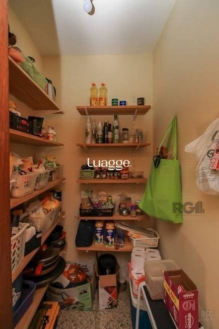 Casa à venda com 3 quartos, 207m² - Foto 14