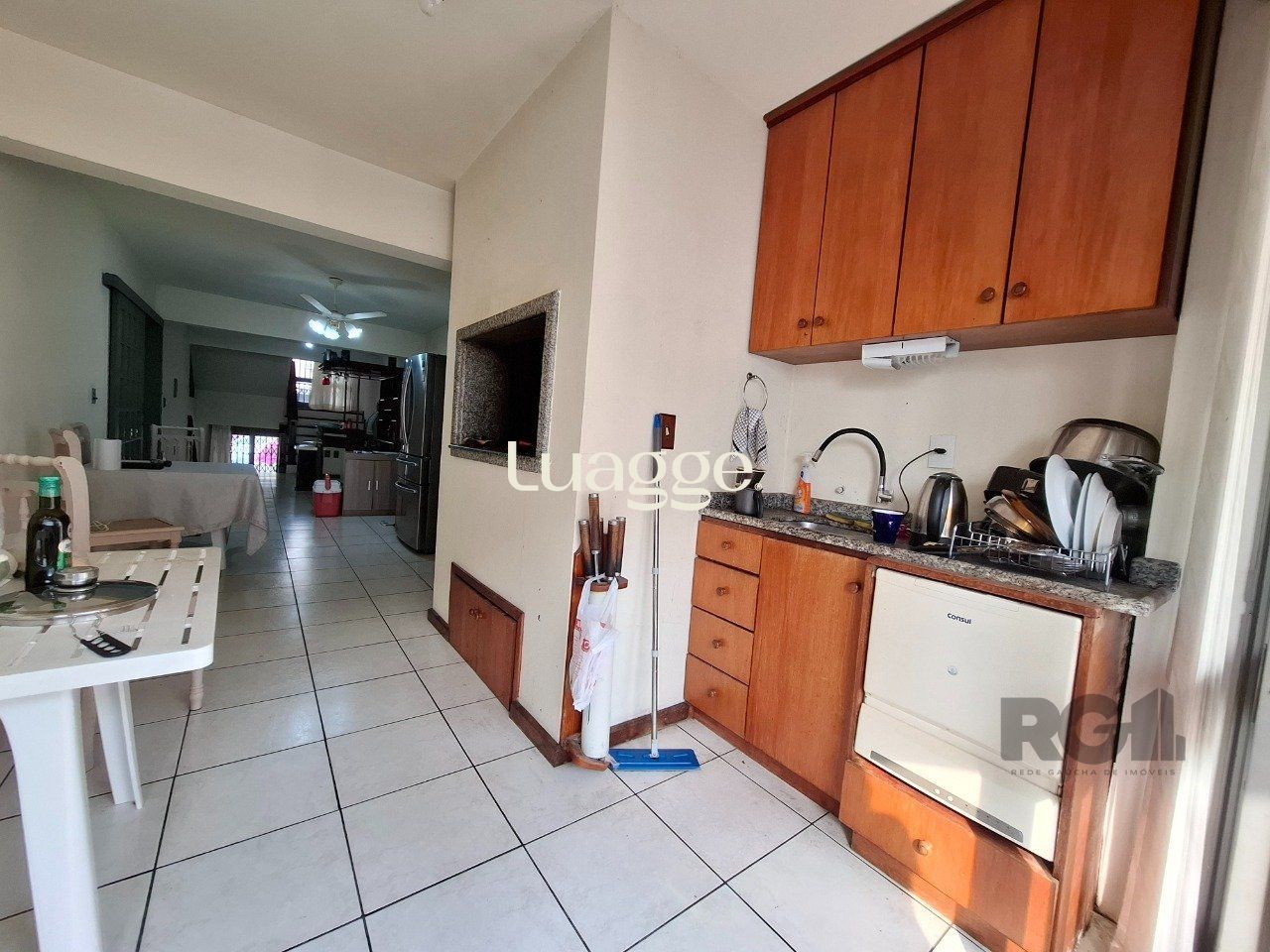 Casa à venda com 4 quartos, 300m² - Foto 10