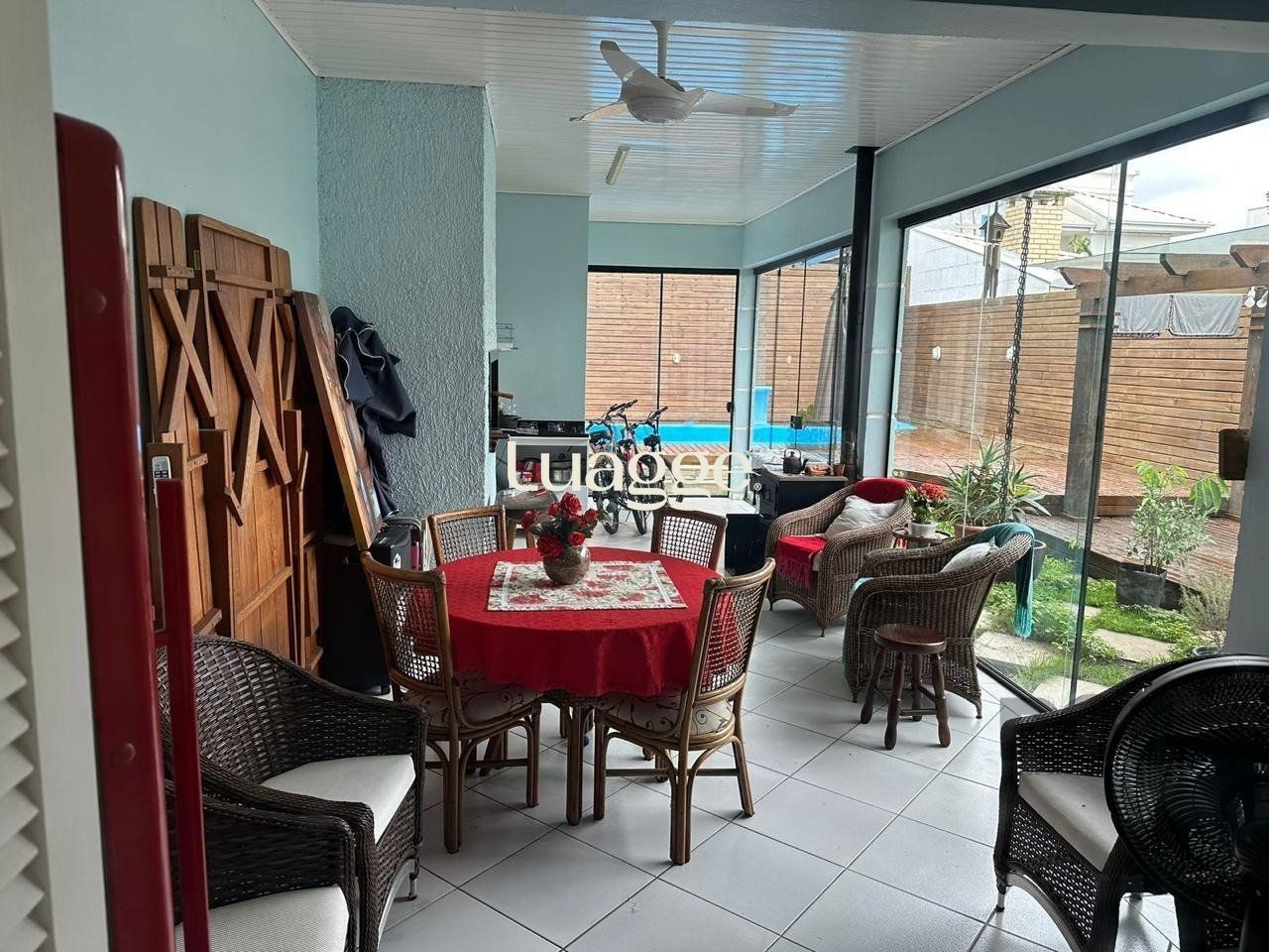 Casa à venda com 3 quartos, 207m² - Foto 31