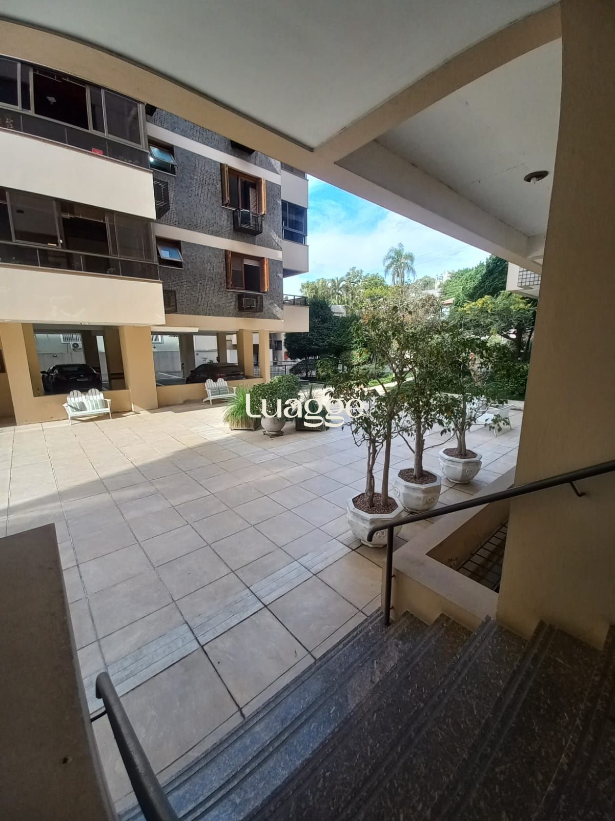 Apartamento à venda com 2 quartos, 101m² - Foto 3