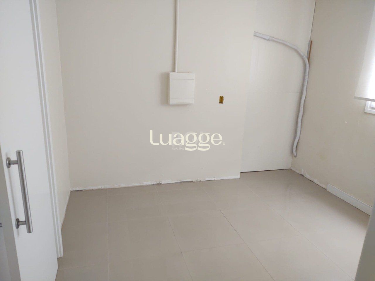 Apartamento à venda com 3 quartos, 161m² - Foto 5