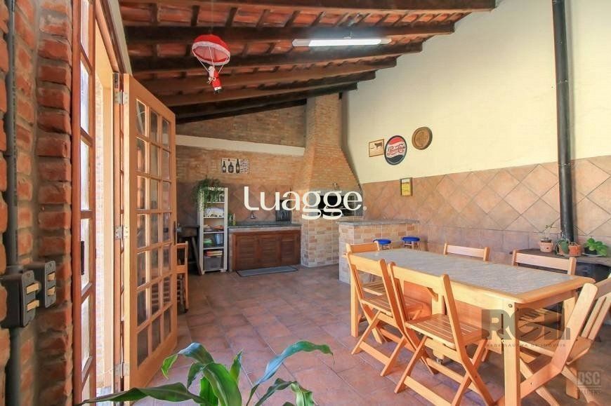 Casa à venda com 3 quartos, 207m² - Foto 16