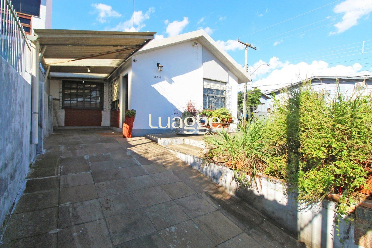 Casa à venda com 5 quartos, 73m² - Foto 2