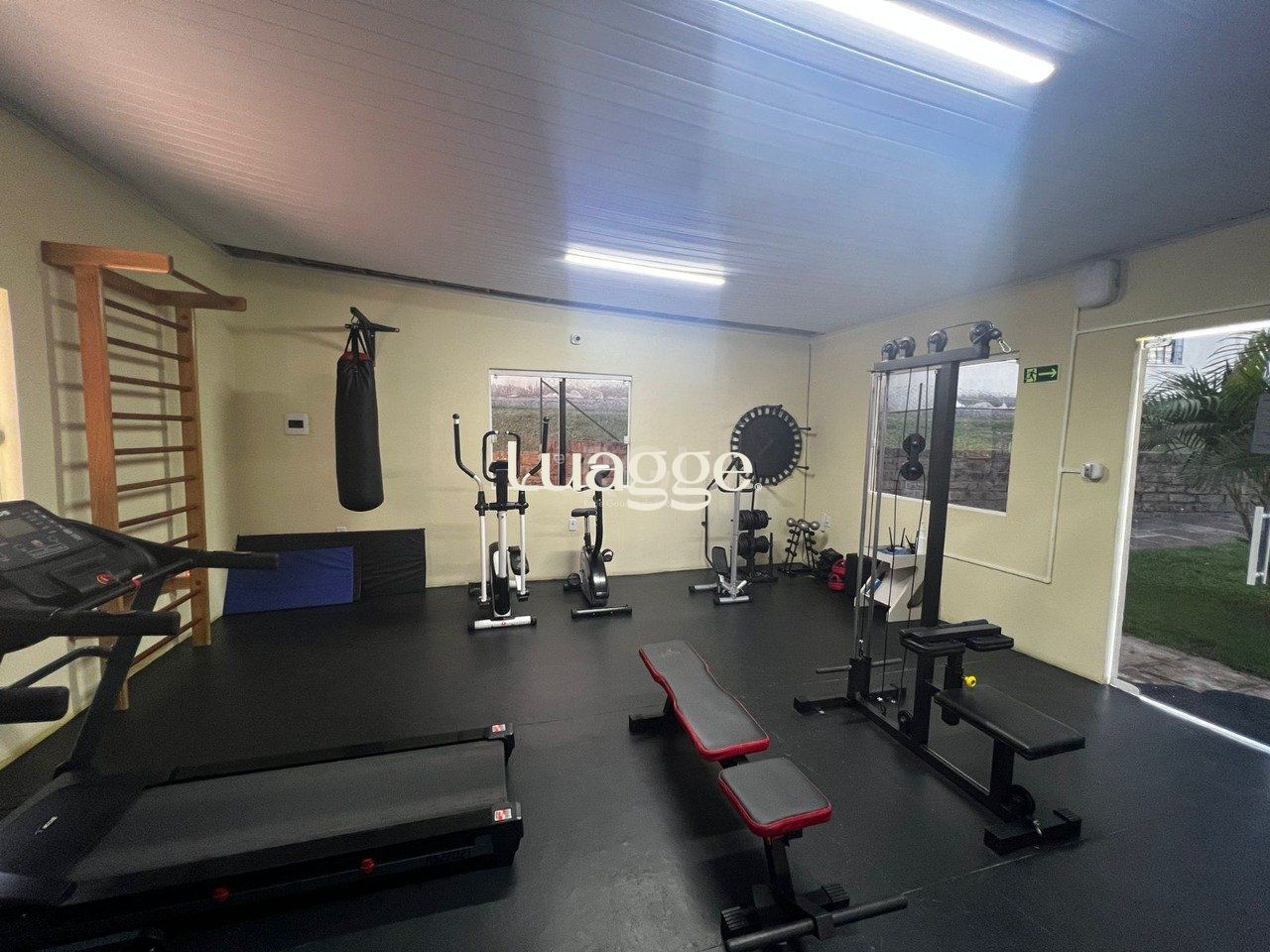 Apartamento à venda com 2 quartos, 38m² - Foto 12