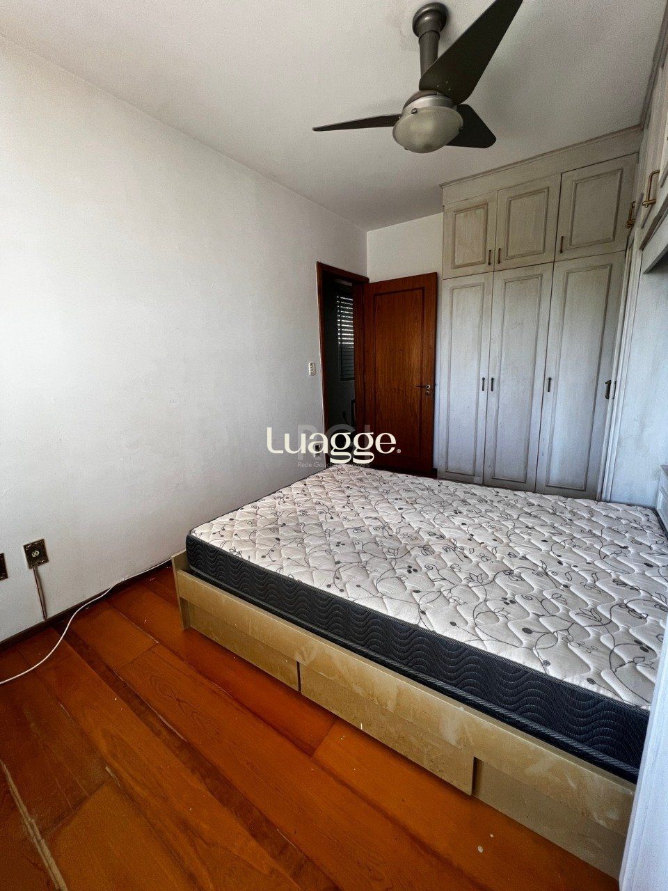 Apartamento à venda com 2 quartos, 53m² - Foto 27