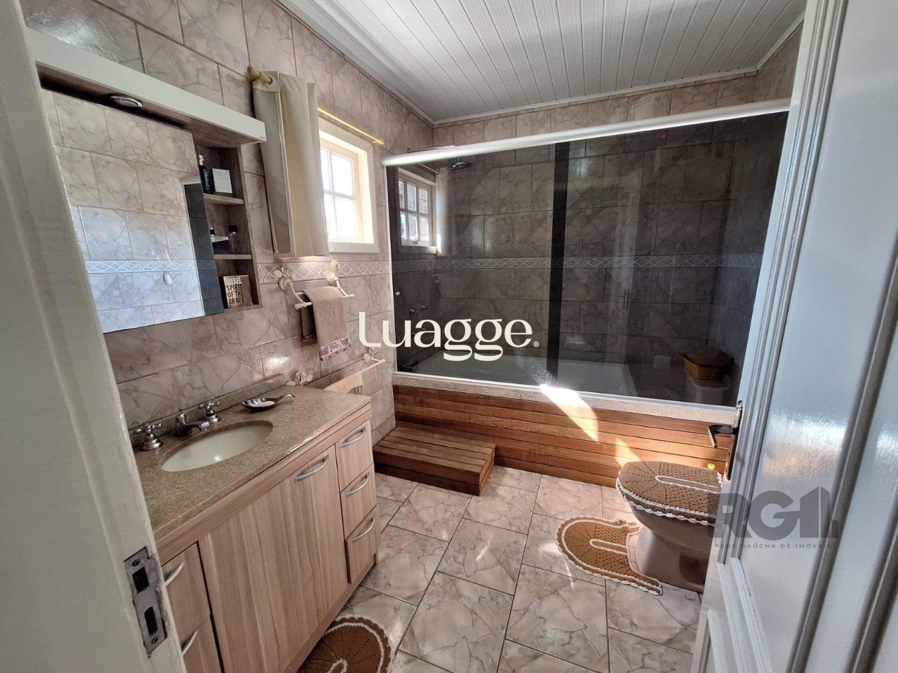 Casa à venda com 3 quartos, 199m² - Foto 8