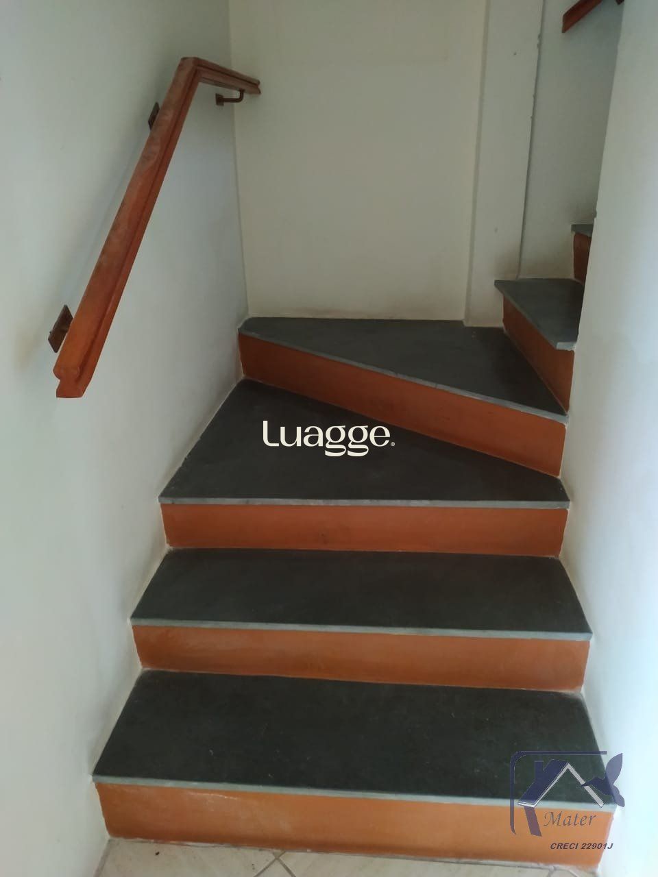 Casa à venda com 3 quartos, 219m² - Foto 26