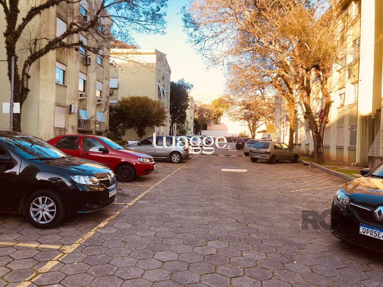 Apartamento à venda com 1 quarto, 36m² - Foto 2