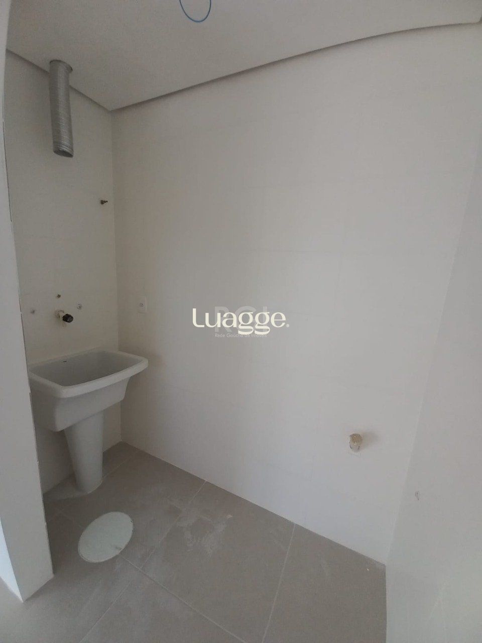 Apartamento à venda com 2 quartos, 56m² - Foto 11