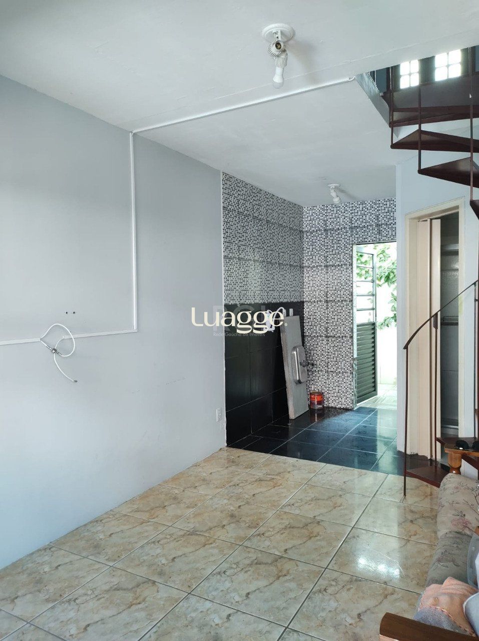 Casa de Condomínio à venda com 2 quartos, 38m² - Foto 4
