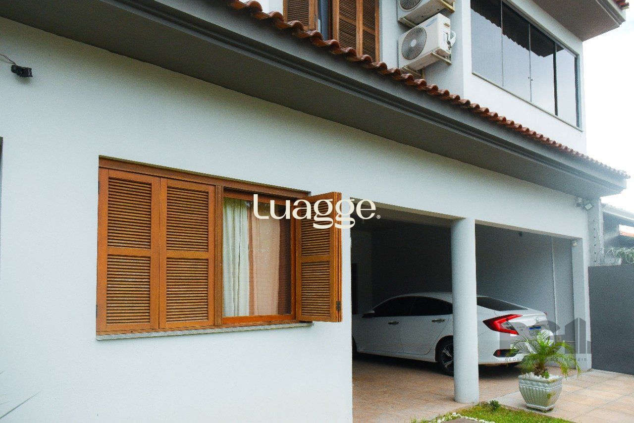 Casa à venda com 3 quartos, 308m² - Foto 7