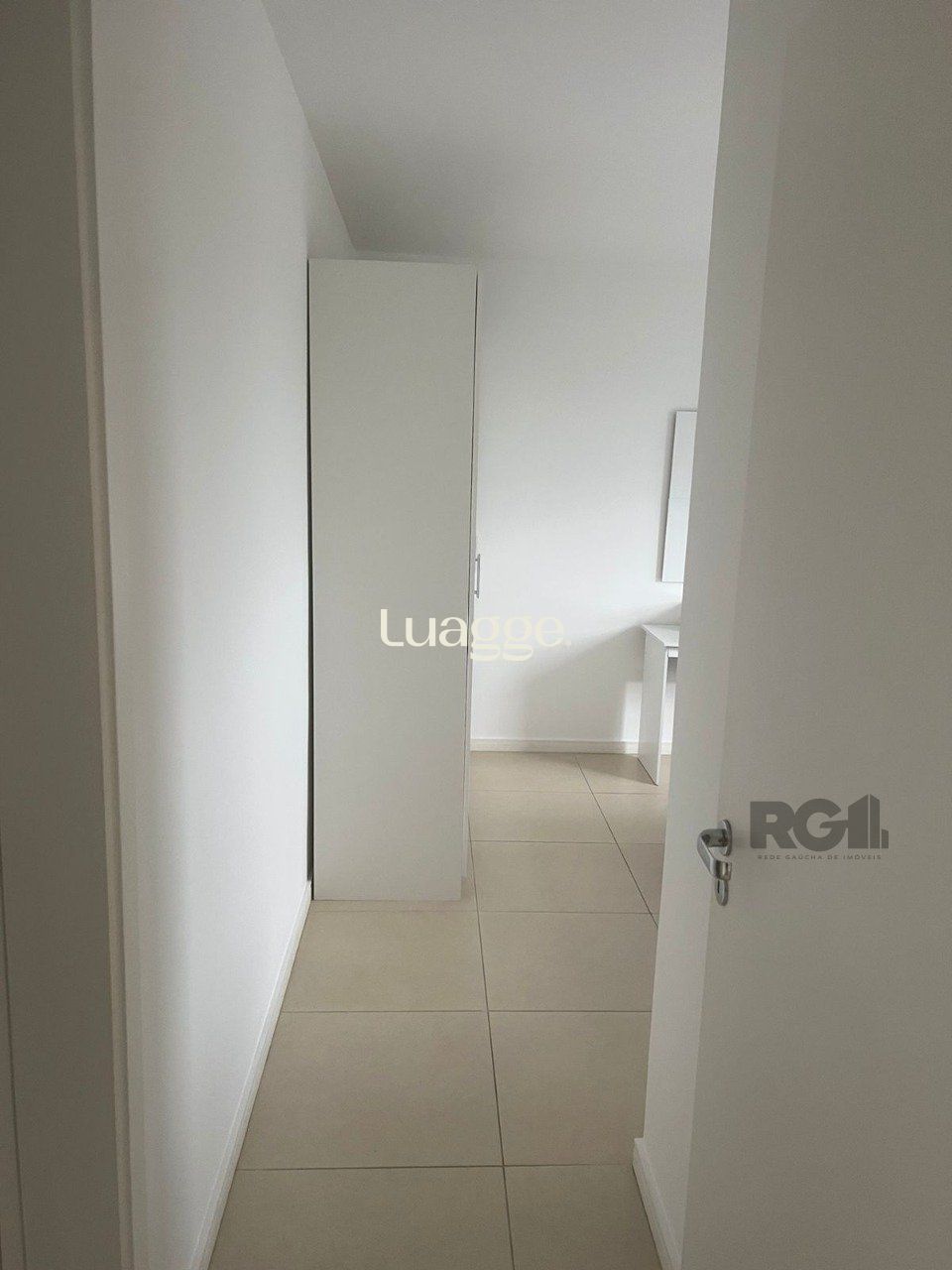 Apartamento à venda com 2 quartos, 64m² - Foto 18