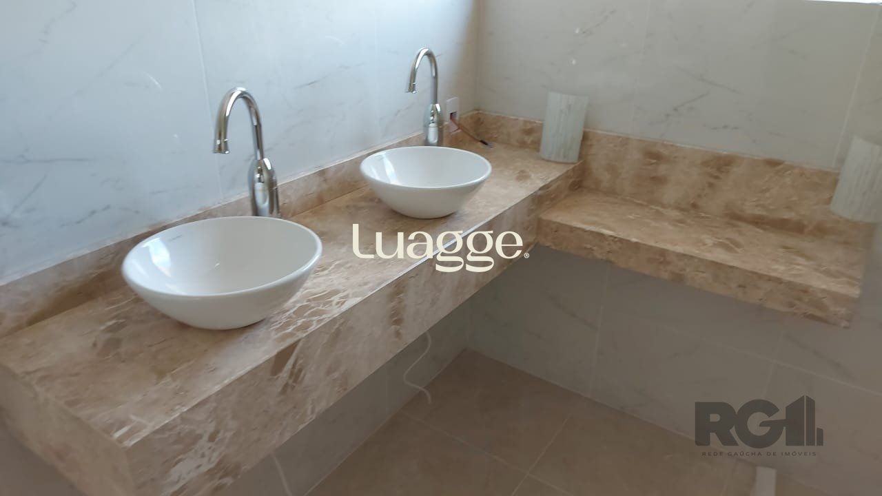 Casa à venda com 3 quartos, 212m² - Foto 27