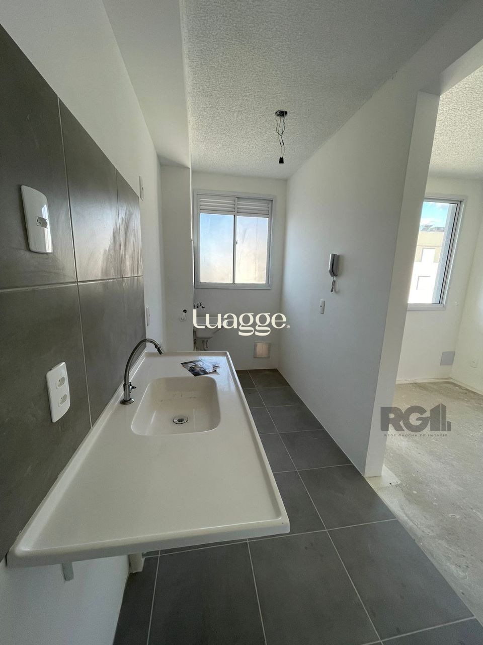 Apartamento à venda com 2 quartos, 43m² - Foto 18