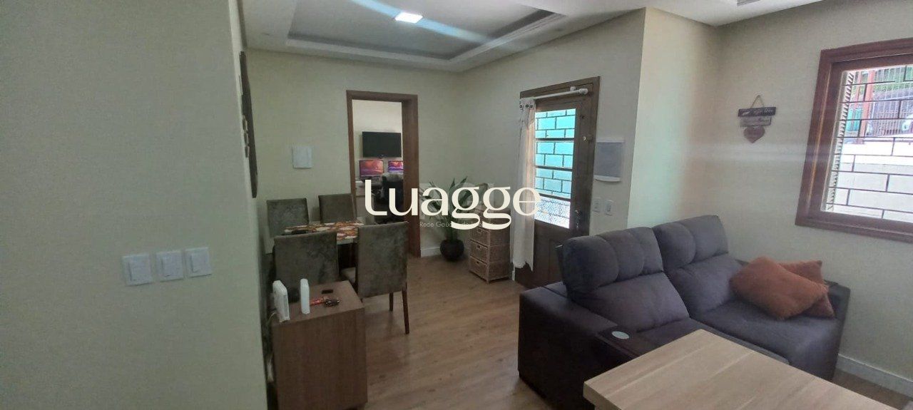 Casa à venda com 3 quartos, 109m² - Foto 4