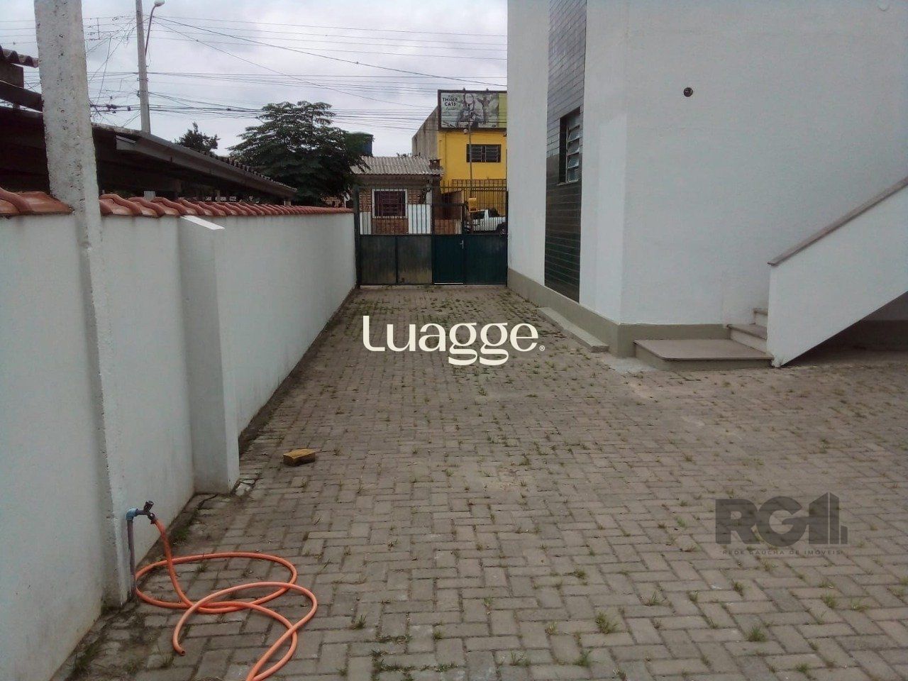 Apartamento à venda com 2 quartos, 226m² - Foto 3