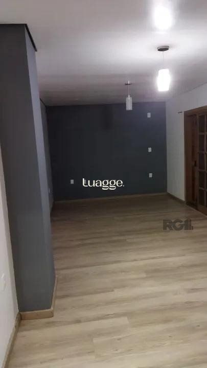 Casa à venda com 3 quartos, 68m² - Foto 5