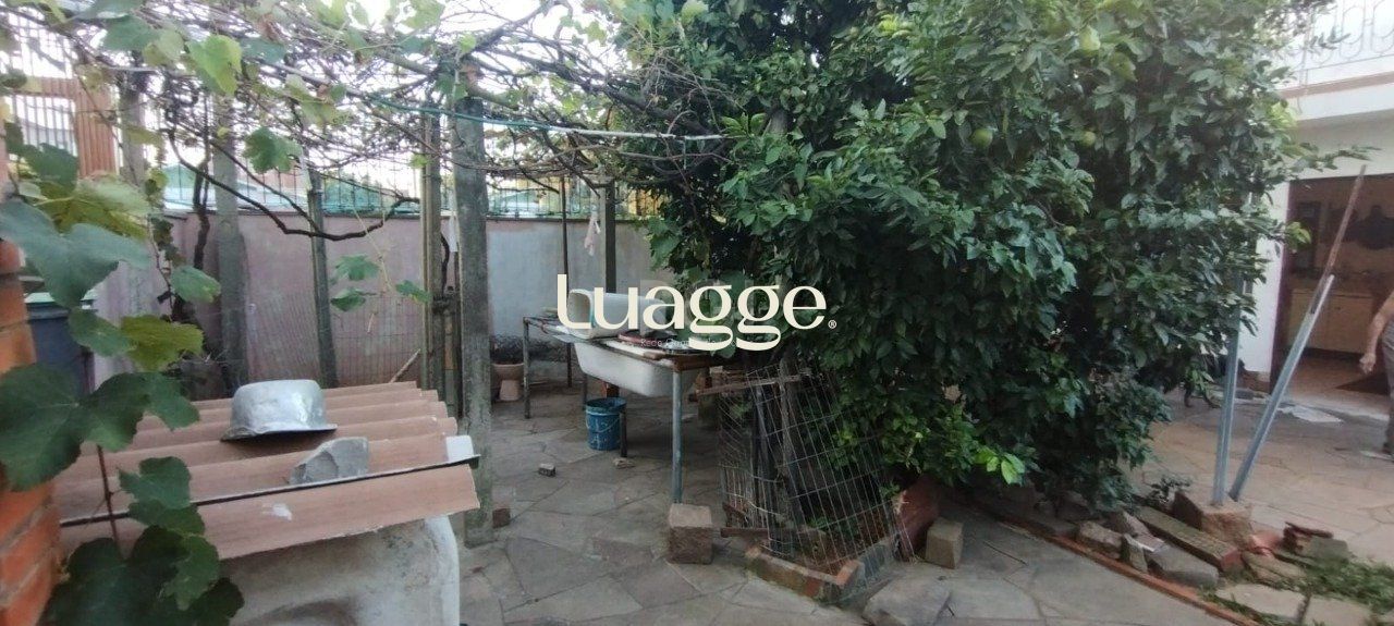 Casa à venda com 4 quartos, 382m² - Foto 15