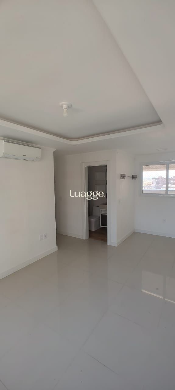 Apartamento à venda com 3 quartos, 104m² - Foto 15