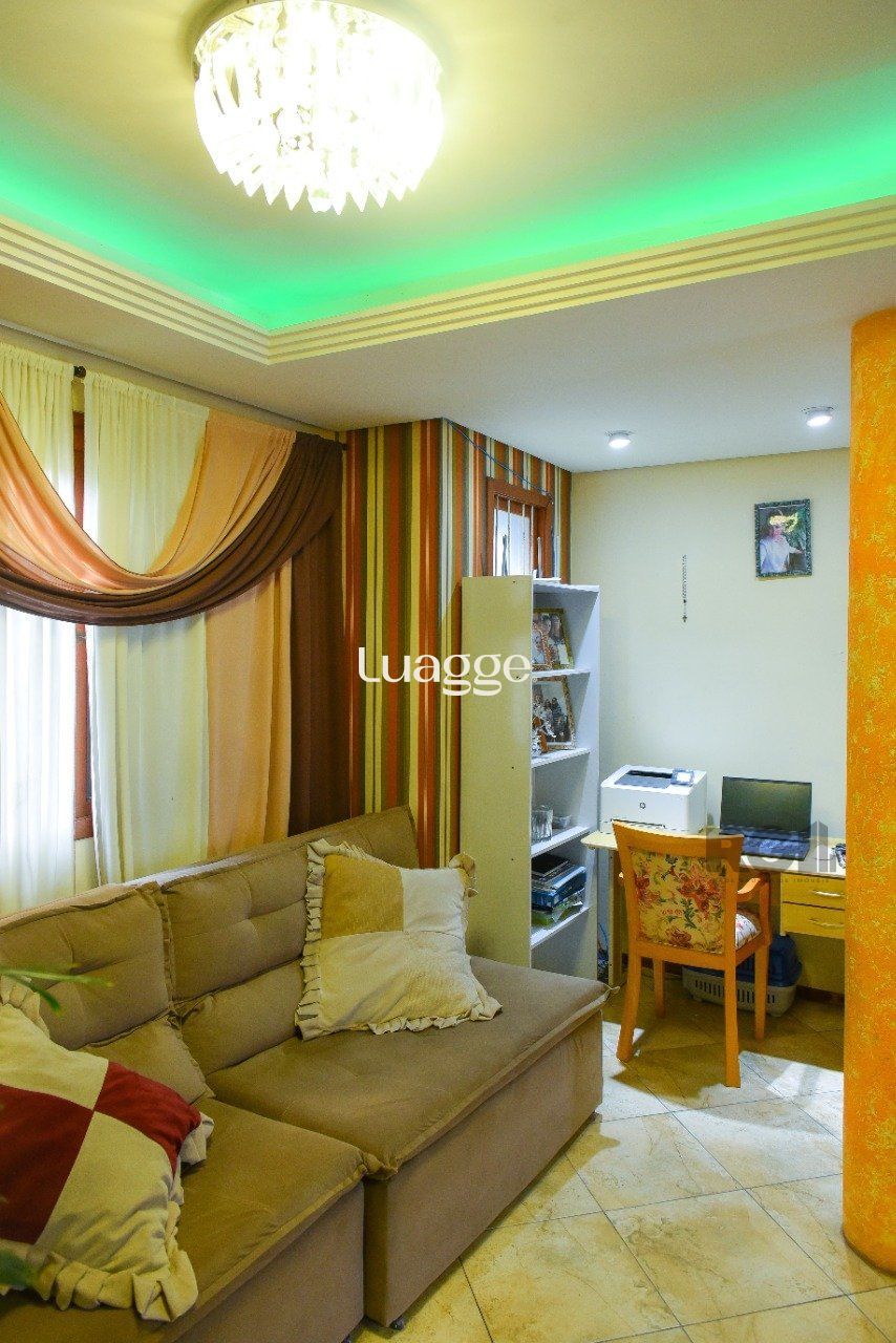 Casa à venda com 3 quartos, 308m² - Foto 14