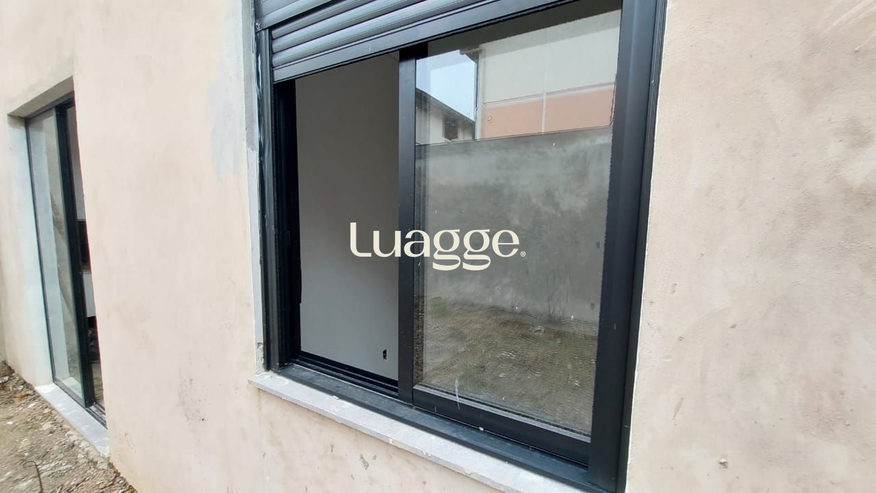 Casa à venda com 3 quartos, 122m² - Foto 8