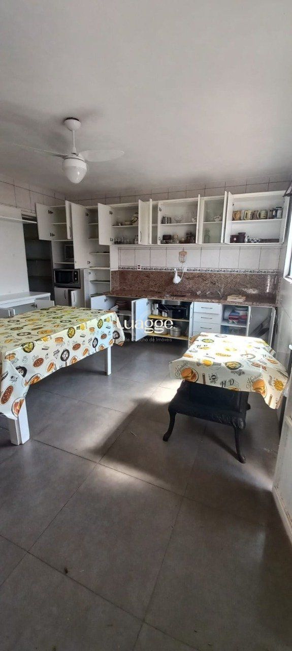 Casa à venda com 4 quartos, 149m² - Foto 5