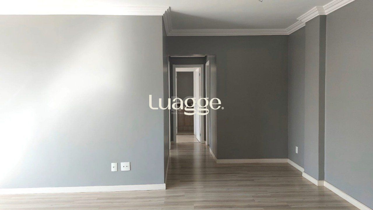 Apartamento à venda com 2 quartos, 75m² - Foto 13