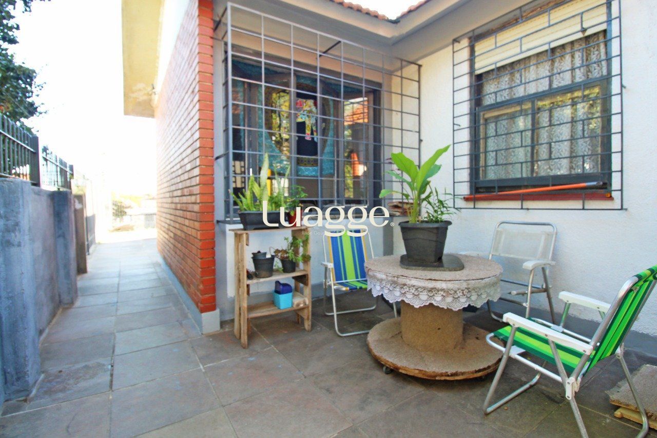 Casa à venda com 5 quartos, 73m² - Foto 6