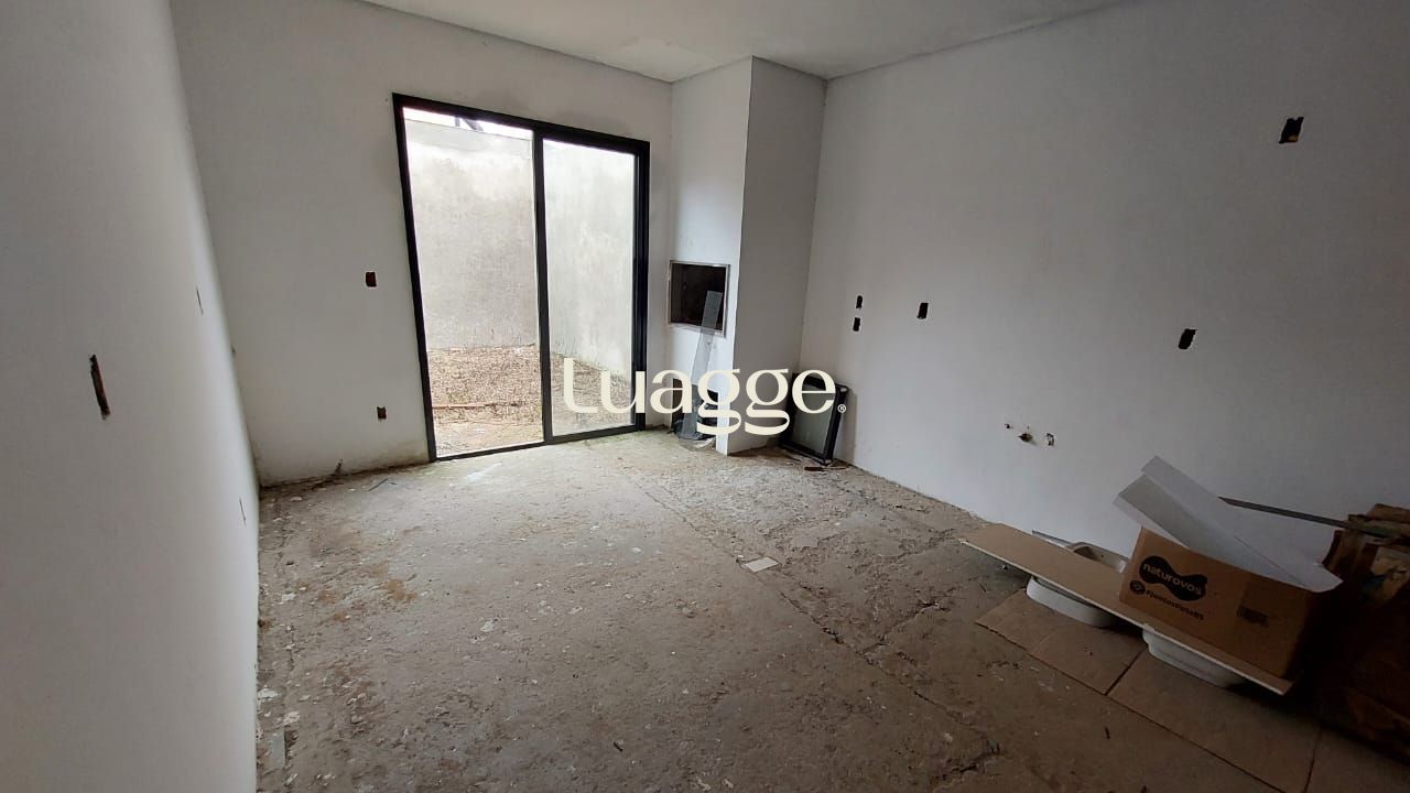 Casa à venda com 3 quartos, 122m² - Foto 12