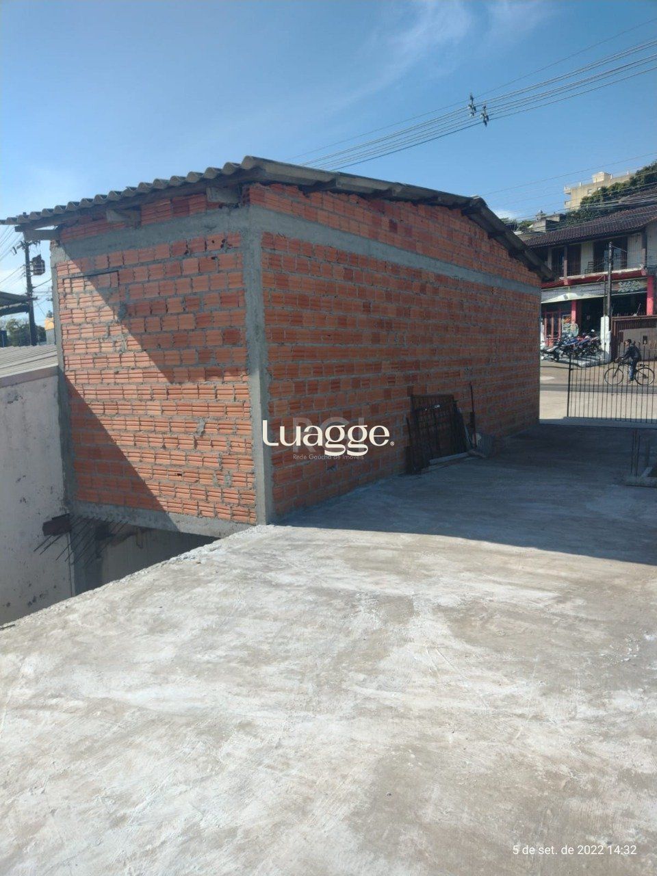 Casa à venda com 2 quartos, 222m² - Foto 4