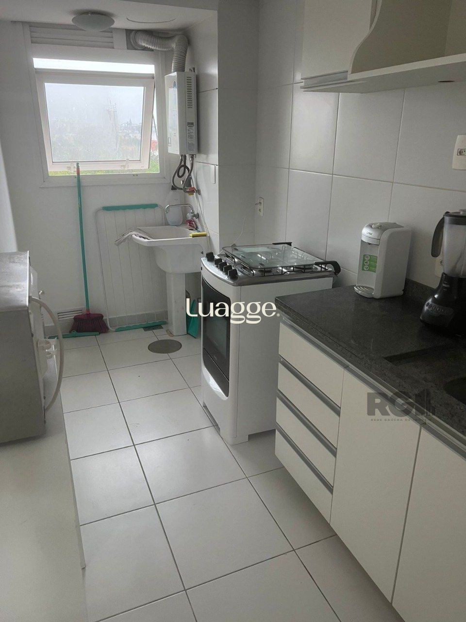 Apartamento à venda com 2 quartos, 64m² - Foto 14
