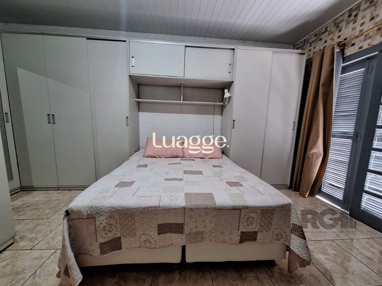 Casa à venda com 3 quartos, 199m² - Foto 6