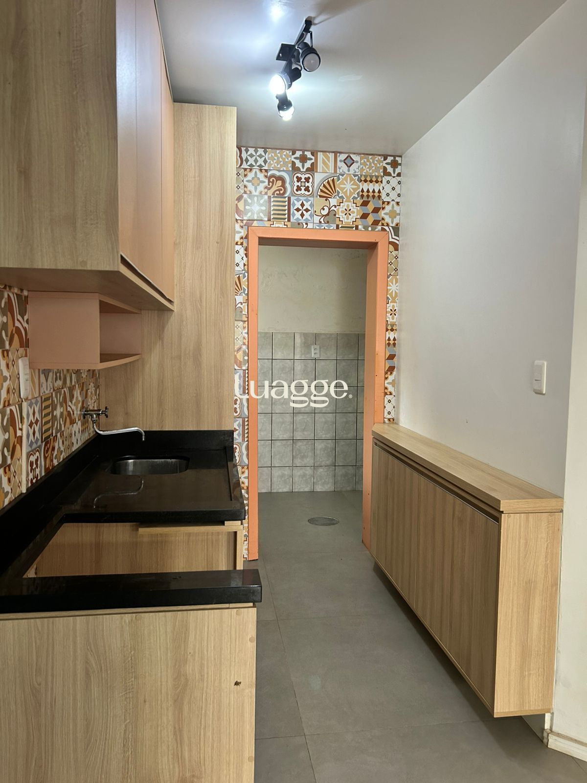 Casa à venda com 2 quartos, 47m² - Foto 8
