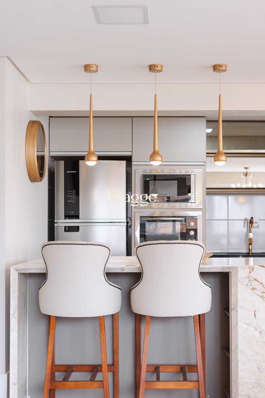 Apartamento à venda com 3 quartos, 111m² - Foto 8