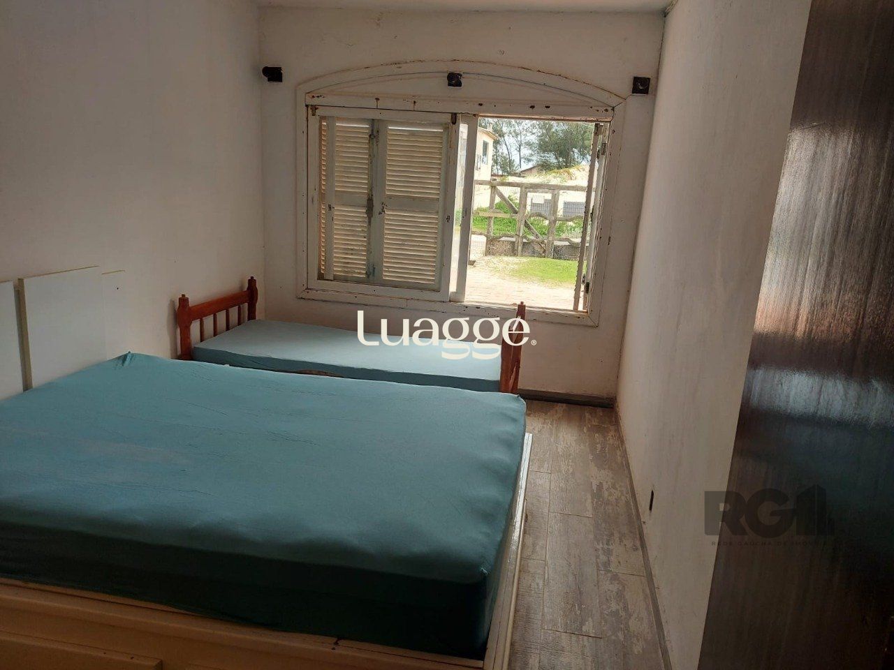 Casa à venda com 5 quartos, 251m² - Foto 7