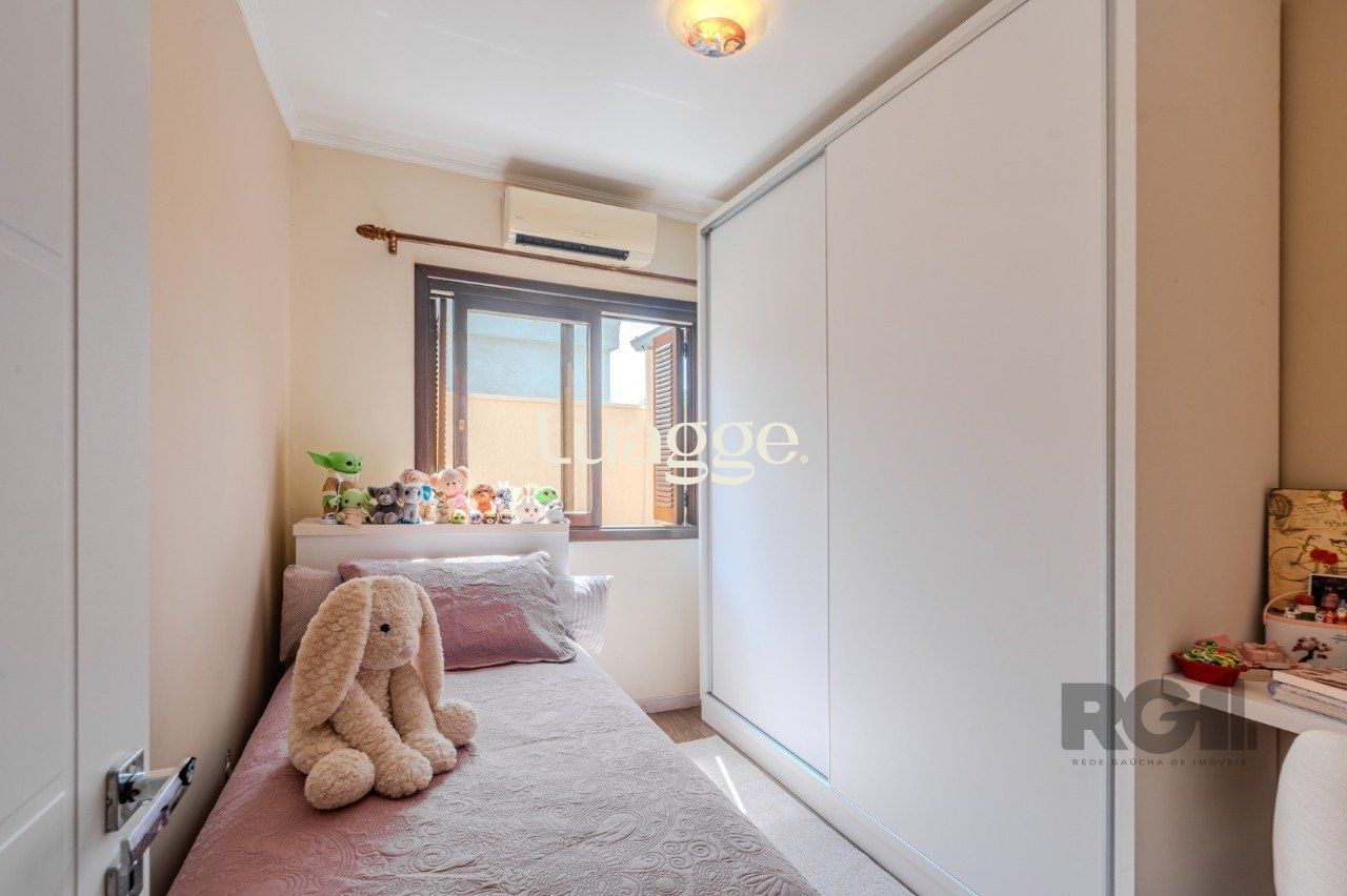 Casa à venda com 3 quartos, 216m² - Foto 20